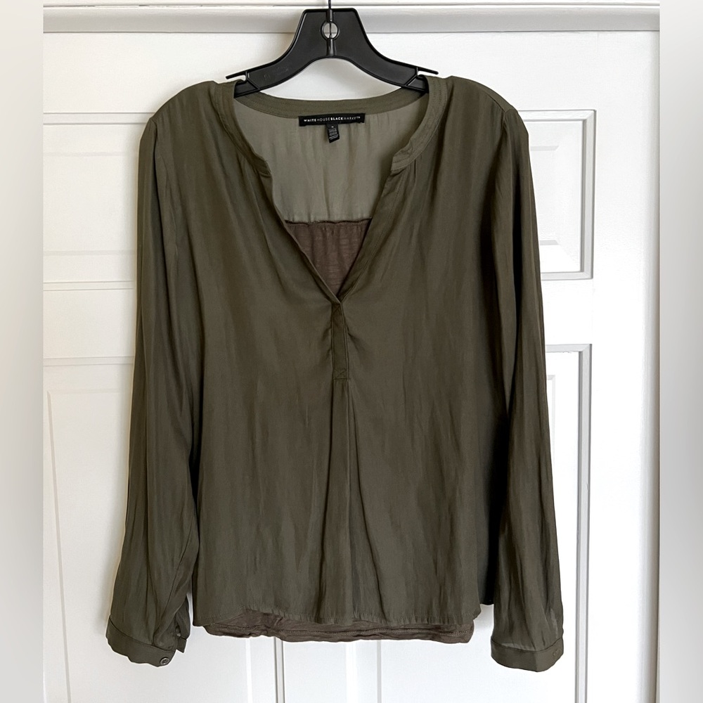 WHBM Long Sleeve V-cut, blouse